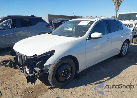 2013 Infiniti G37 Journey from USA, damaged, VIN JN1CV6AP0DM722762